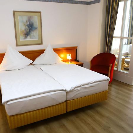 City Hotel Дельменхорст Экстерьер фото